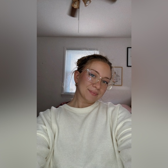 Meet your Posher, Melanie - Picture 3 of 7